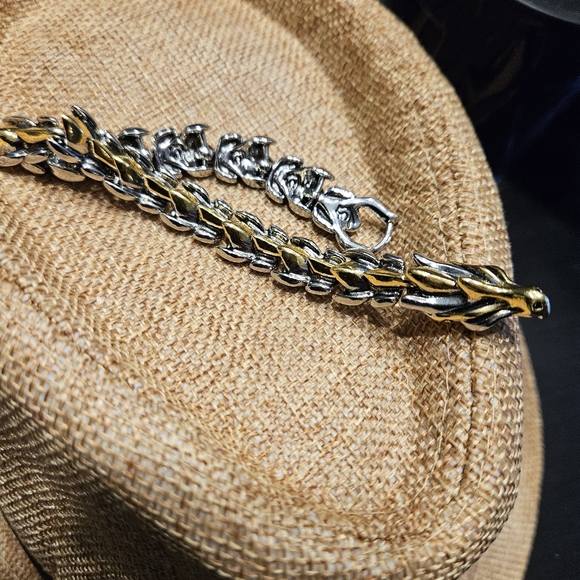 Sterling silver & gold Dragon Bracelet - Picture 8 of 11